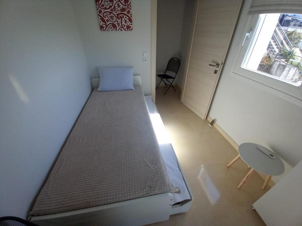 Elenis House Apartment เนอาเปรามอส ภายนอก รูปภาพ